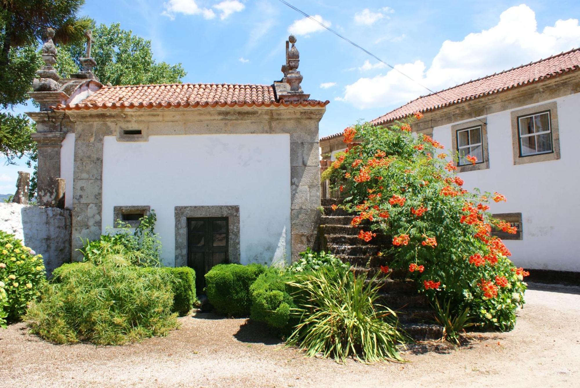 Casa Do Campo - Turismo De Habitacao Bed & Breakfast Celorico De Basto Exterior photo